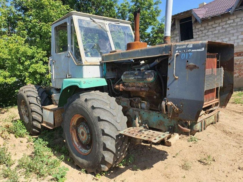 Трактор т 150 1993