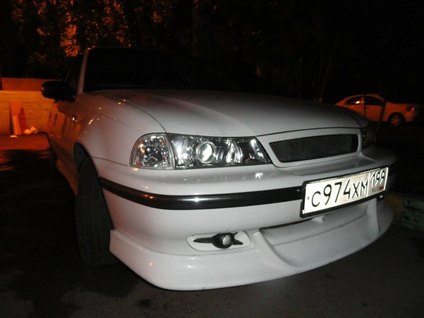 Daewoo Nexia n100 фары