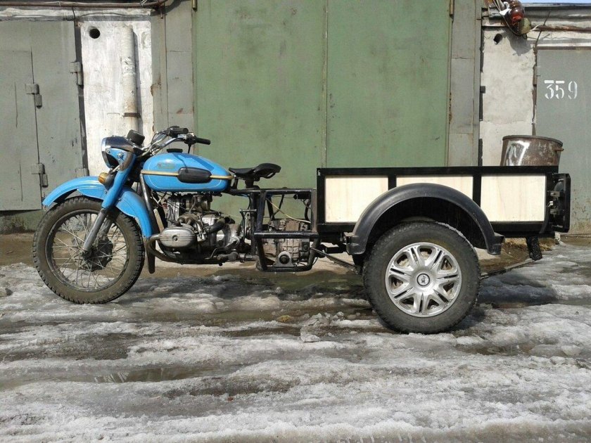 Мотоцикл Урал IMZ-8.1041