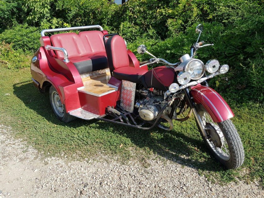 Мотоцикл Урал 3х колесный