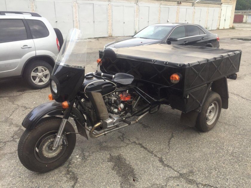 Трицикл урал