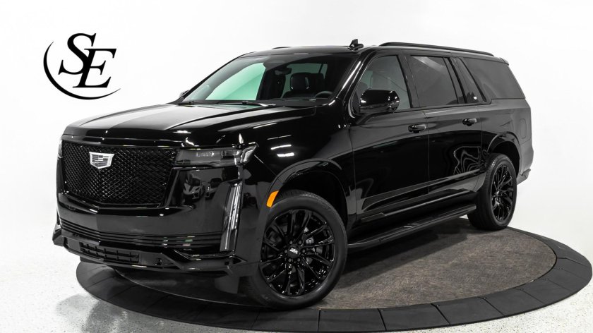 Кадиллак Эскалейд 2022