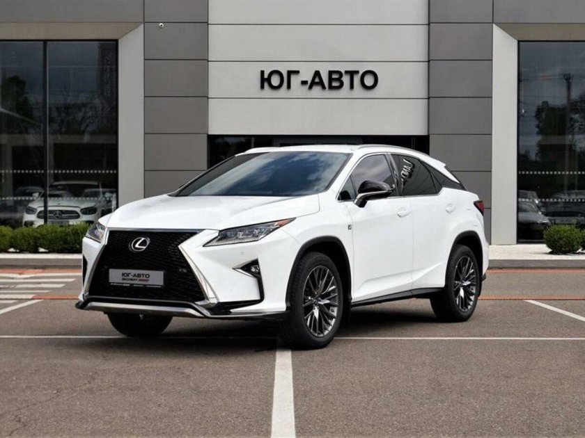 Лексус 300 2018