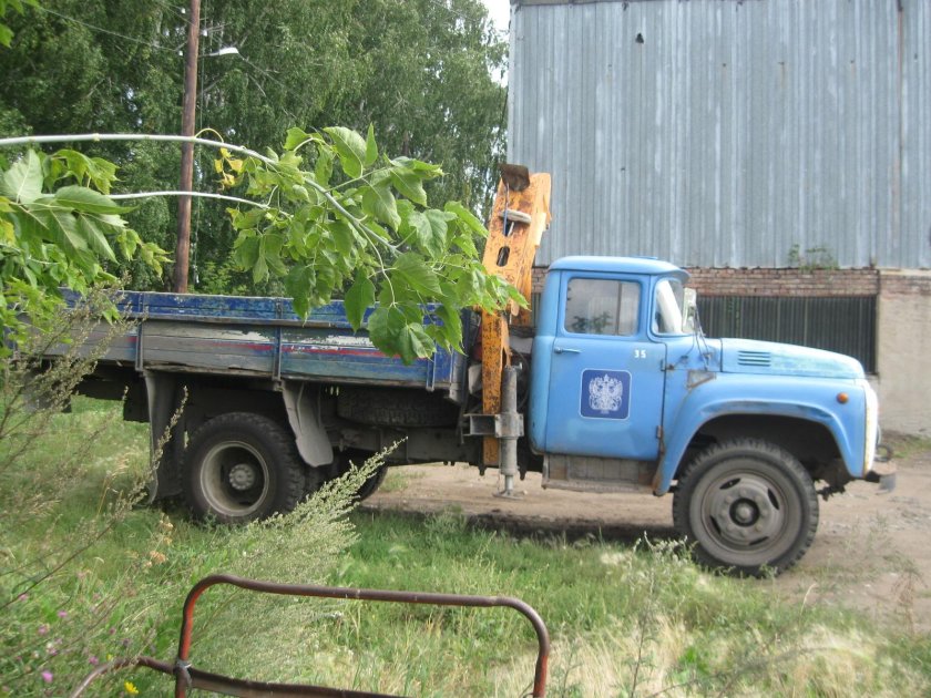 ЗИЛ манипулятор