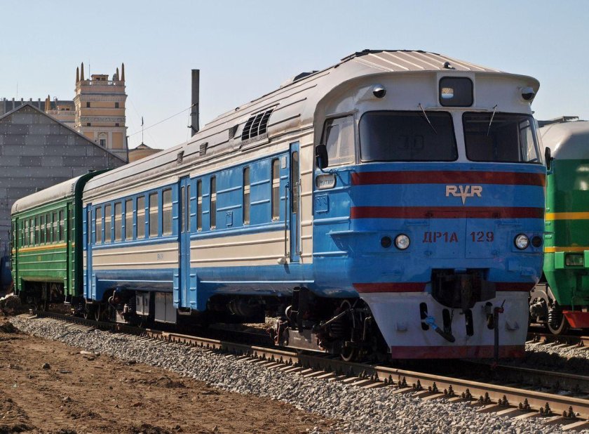 Дизельный поезд др1