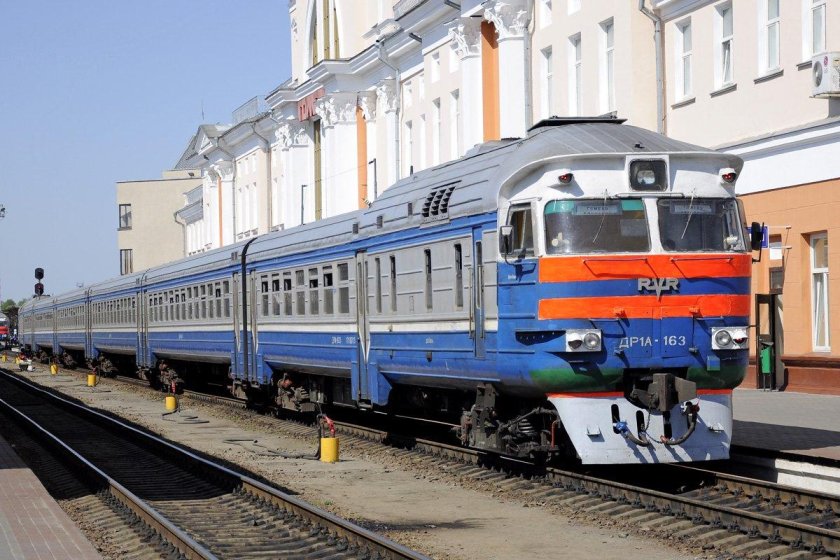 Дизельный поезд др1
