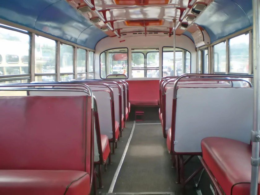 ЗИЛ 158 салон