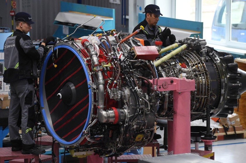 Авиадвигатель sam146