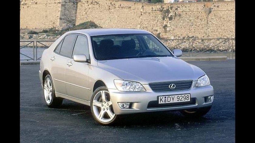 Лексус is 200