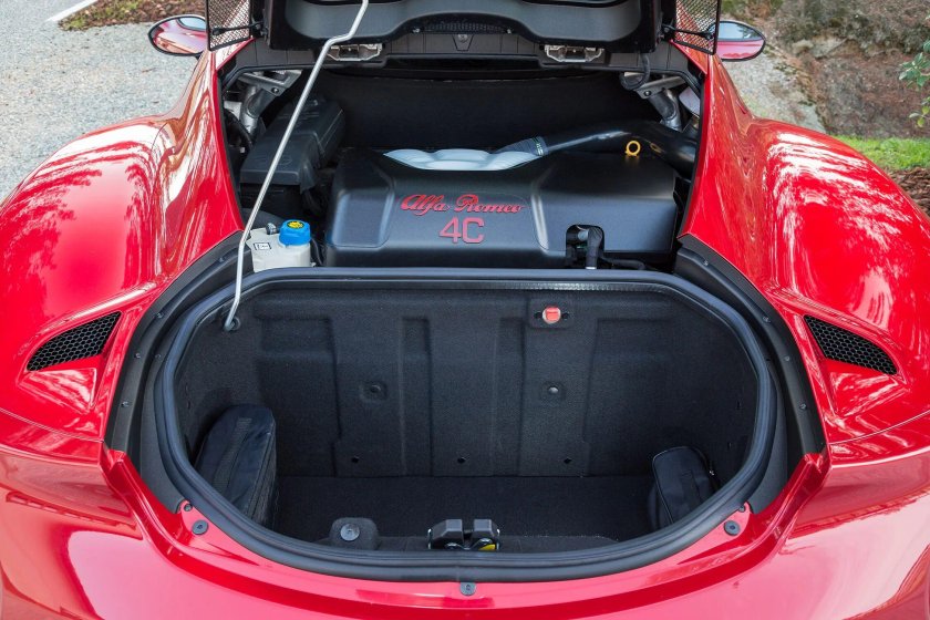 Alfa Romeo Giulia багажник