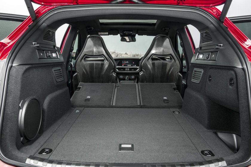 Багажника Alfa Romeo Quadrifoglio