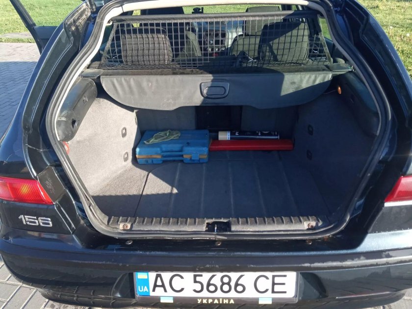 Alfa Romeo 156 универсал багажник