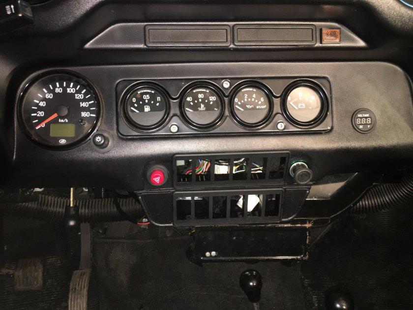 Приборная панель уаз хантер