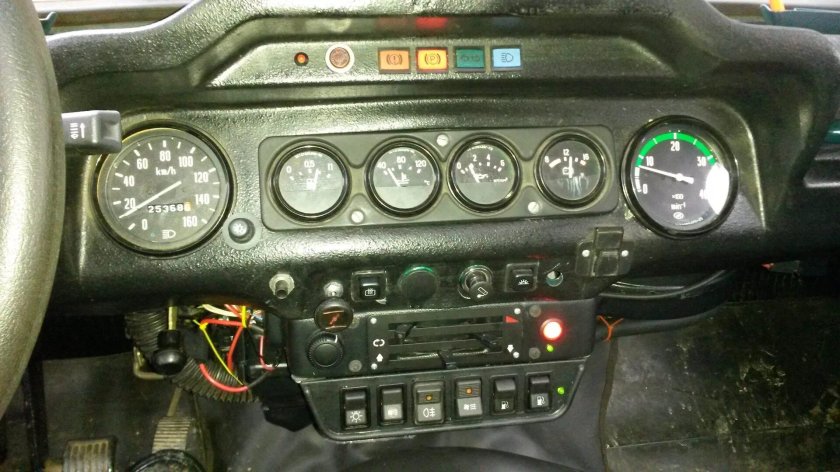 Приборная панель УАЗ 31519