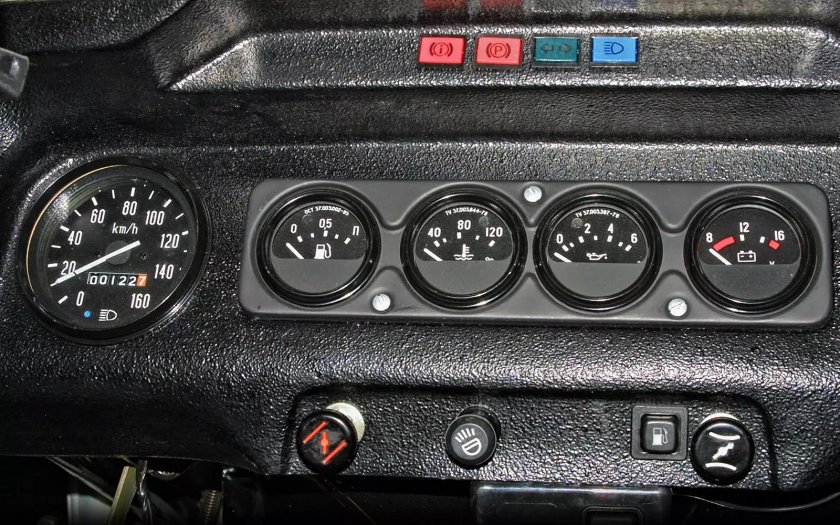 Приборная панель УАЗ 3151