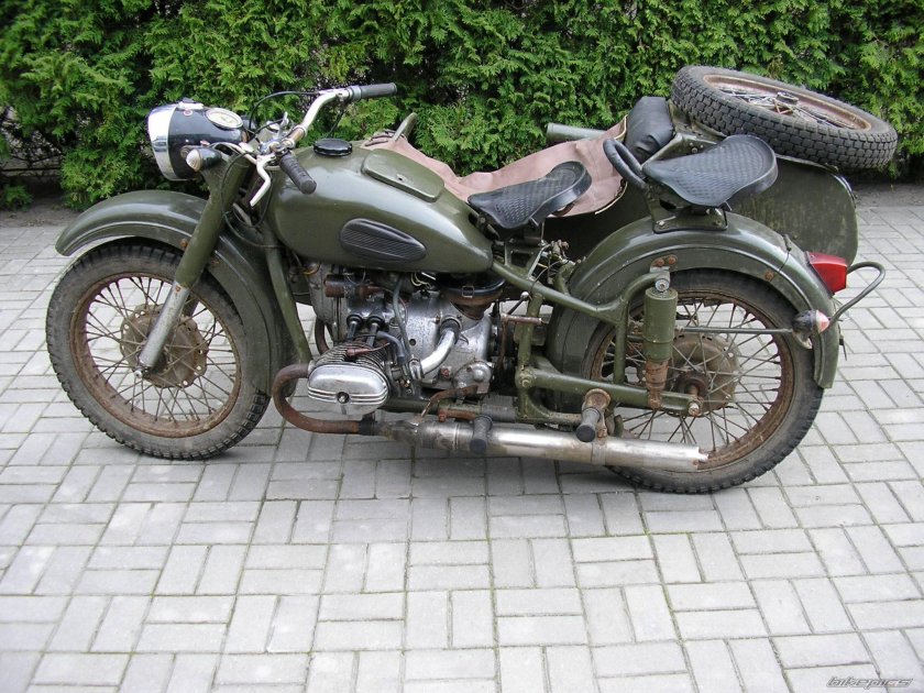 Мотоцикл Урал 2 м63