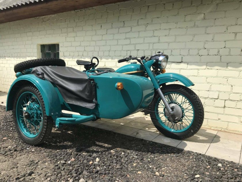 Мотоцикл Урал 2 м63
