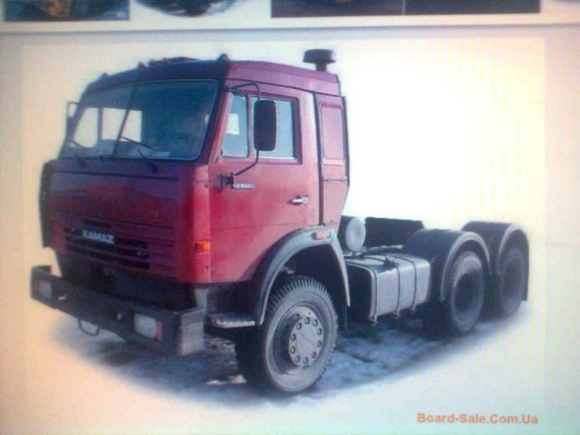 КАМАЗ 54115 седельный тягач