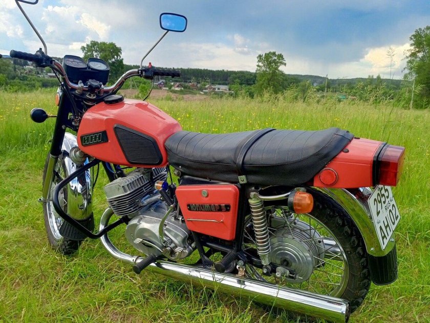 Мотоцикл планета 5