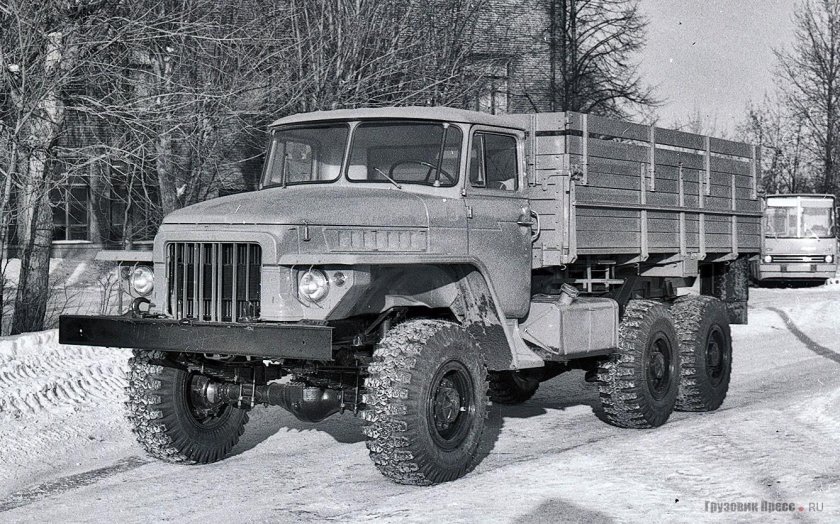 Урал 375н бортовой