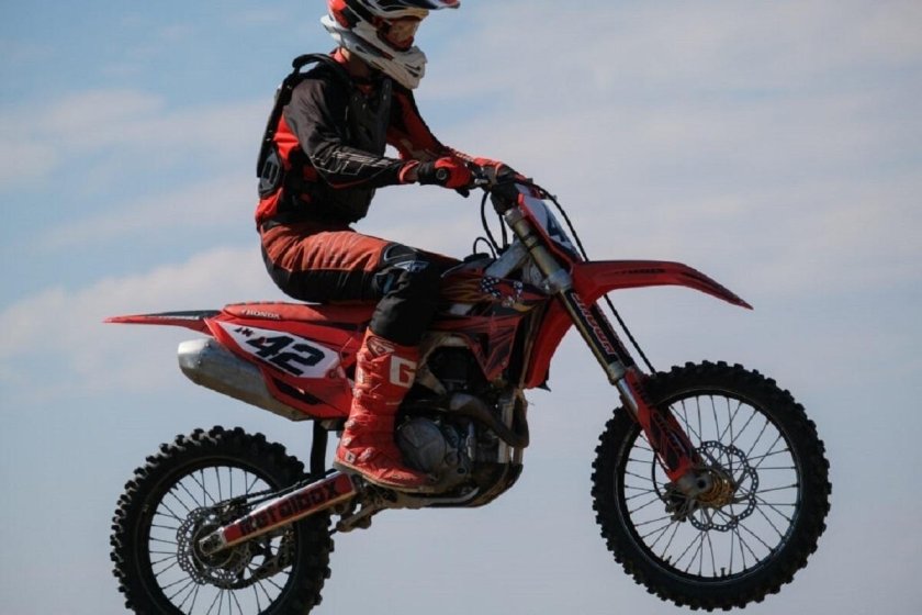 Спортивные мотоцикл