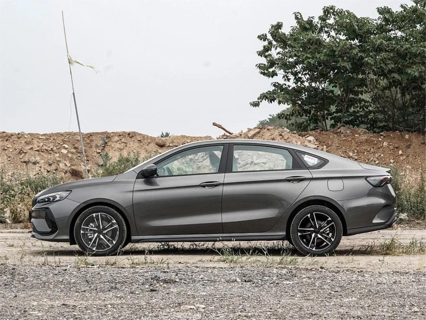 Седан Geely Binrui cool