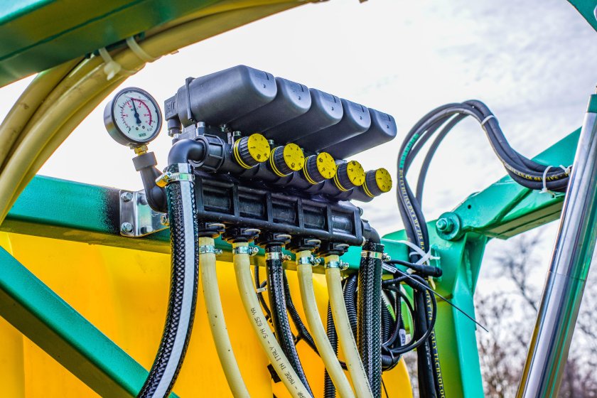 Опрыскиватель Атамас