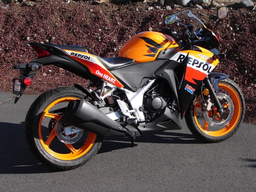 Honda CBR 250 Repsol