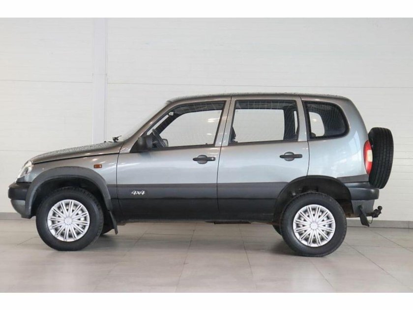 Лада Нива 2123