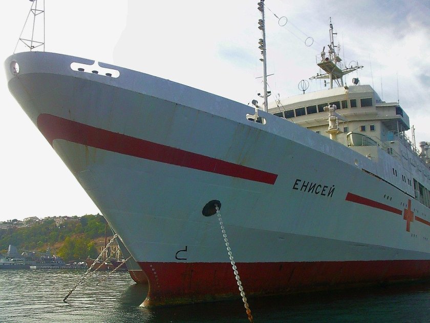 Енисей корабль-госпиталь