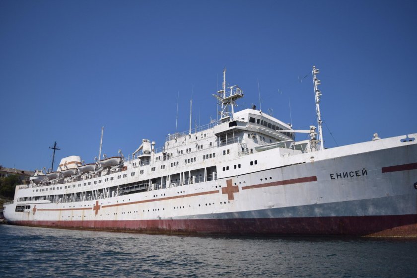 Госпитальное судно Енисей