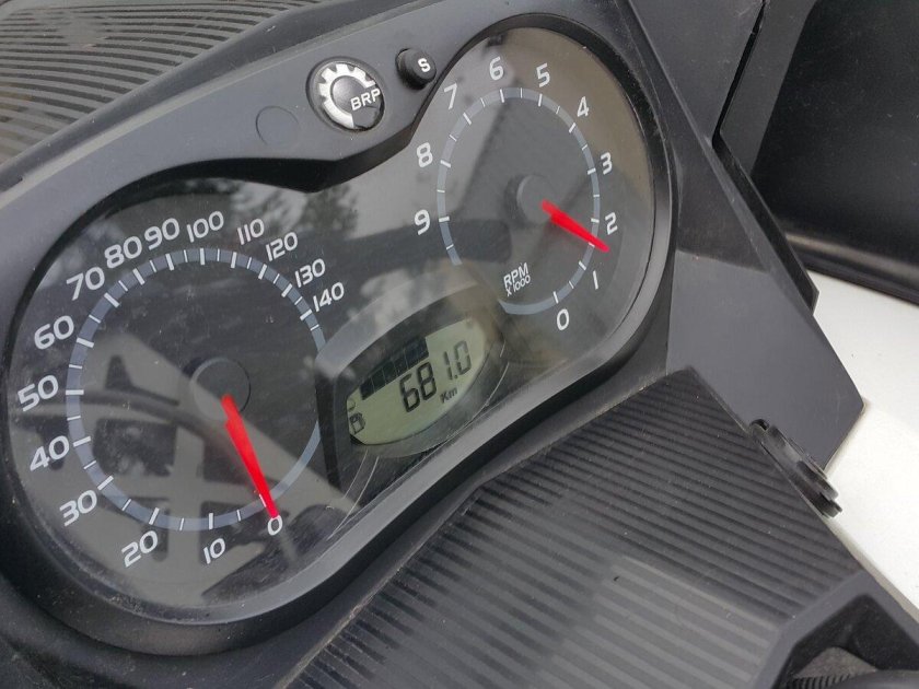 Скрутить пробег BRP Lynx