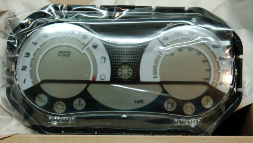 Приборная панель BRP 255