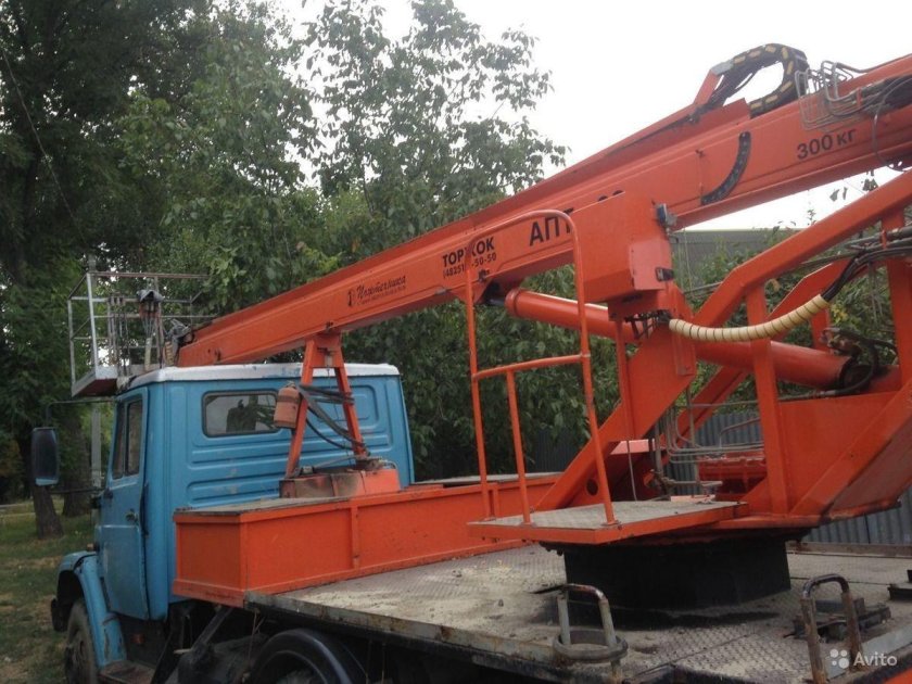 Автовышка АПТ 22