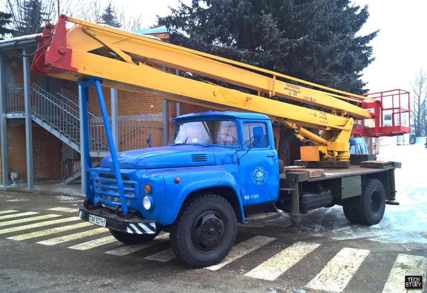 ЗИЛ 130 автовышка