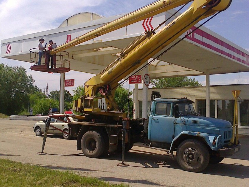 ЗИЛ 130 АГП 22