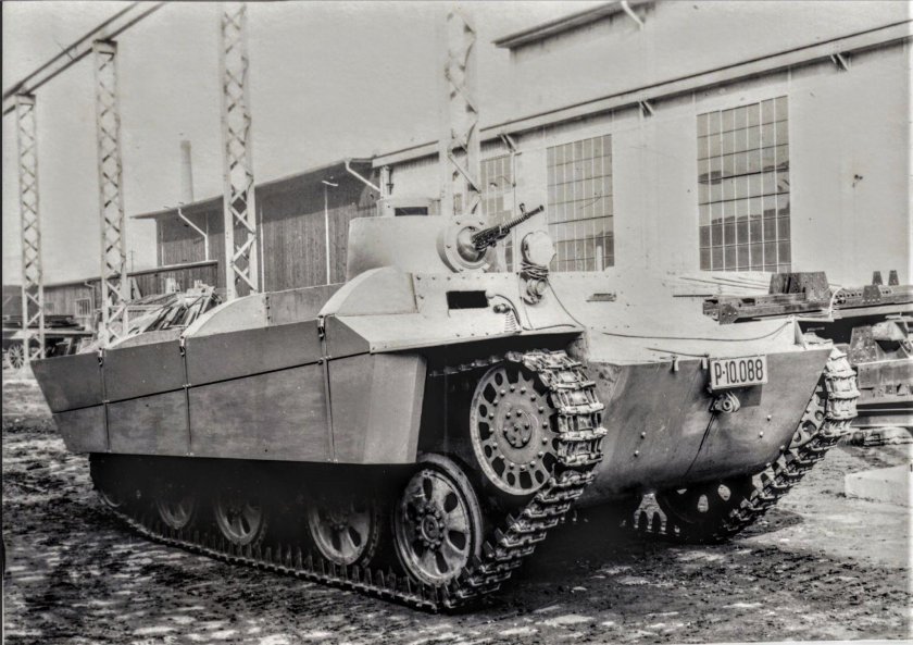 F-IV-H-экспериментальный плавающий танк