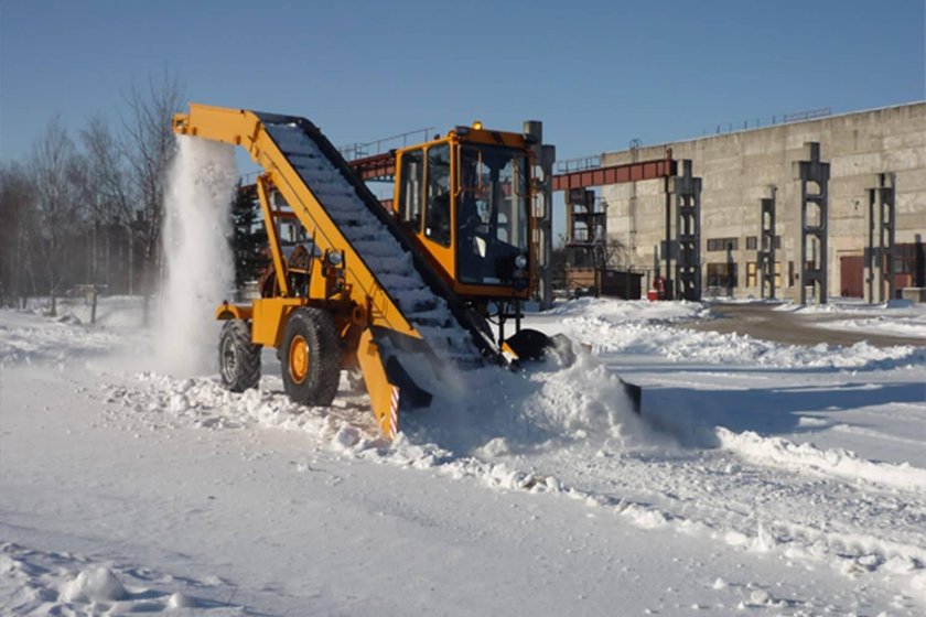 Снегопогрузчик лаповый Амкодор 37