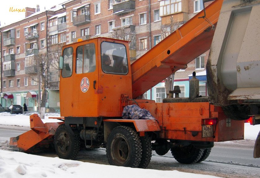 Снегопогрузчик лаповый ко-206