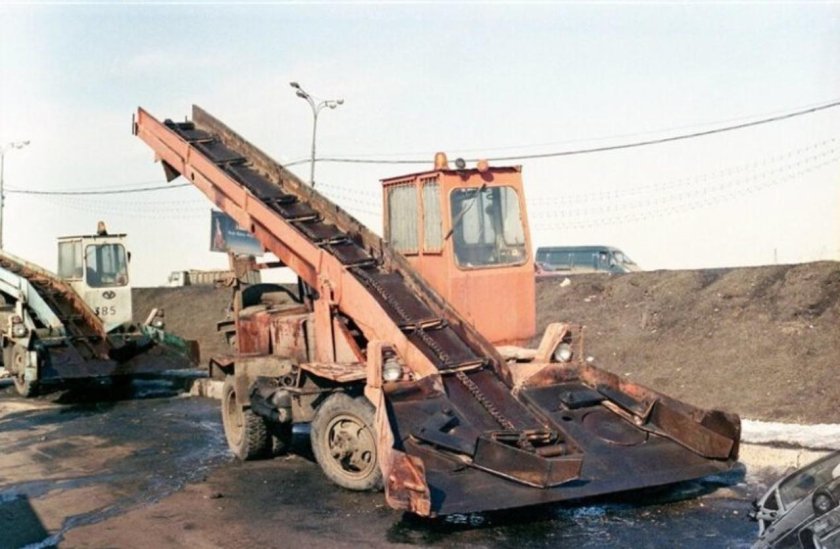 Снегопогрузчик лаповый СССР