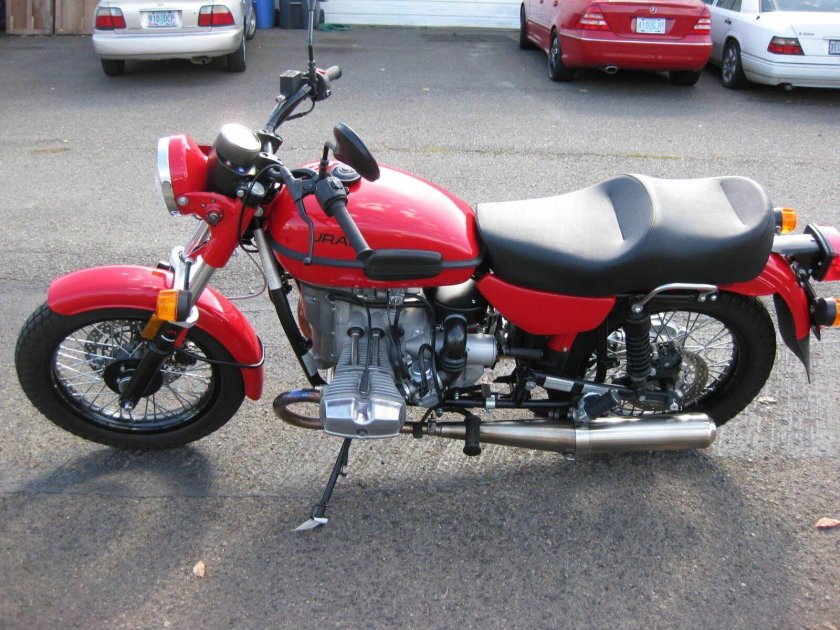 Урал Соло 650