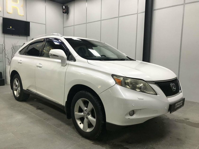 Lexus RX 270 2010 бежевый диски от Ниссан