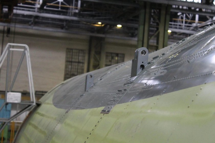 Ил-112 центроплан