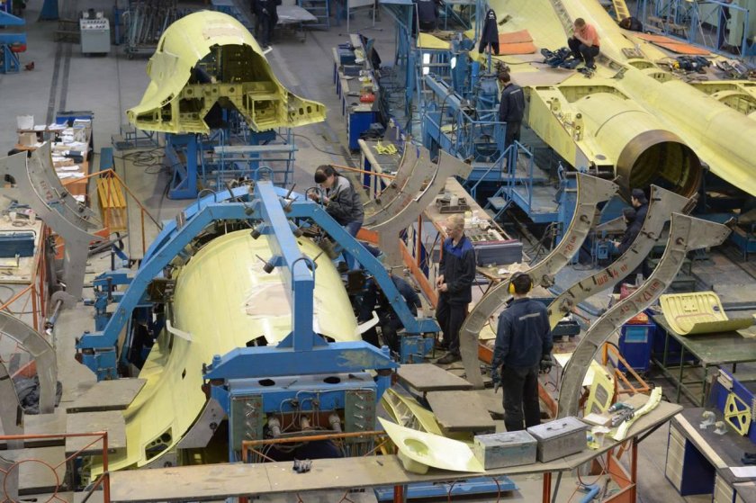 Су 34 на заводе