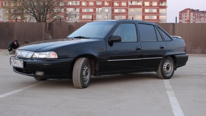 Daewoo Nexia n100 черный