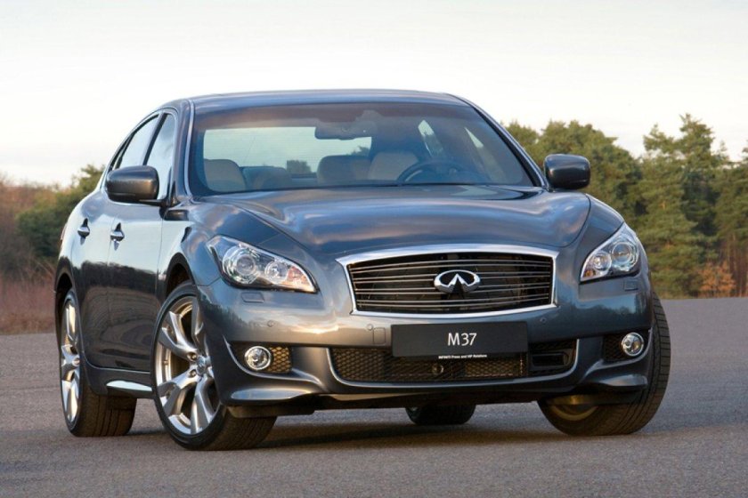 Инфинити m37 2010