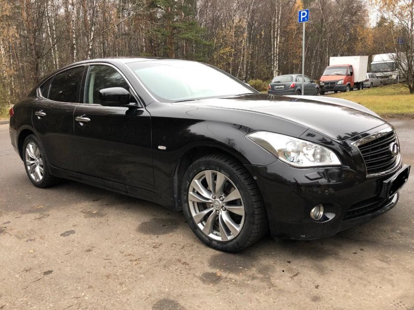 Infiniti m IV m37