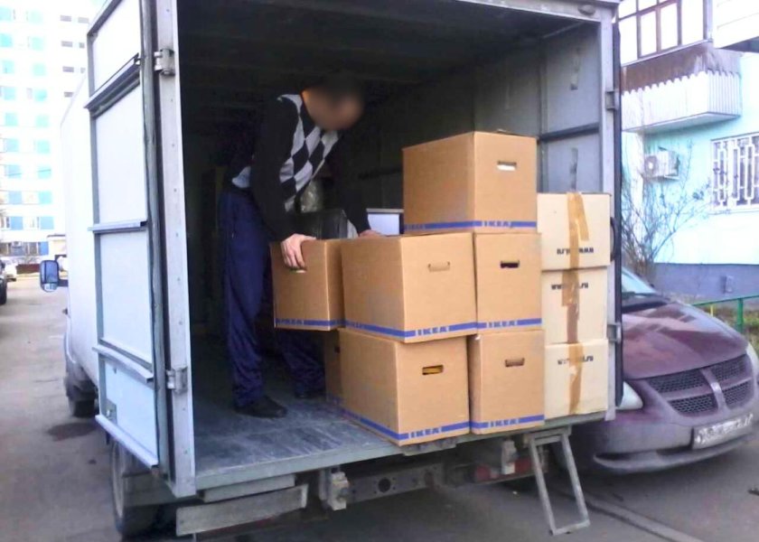 Машина для перевозки мебели