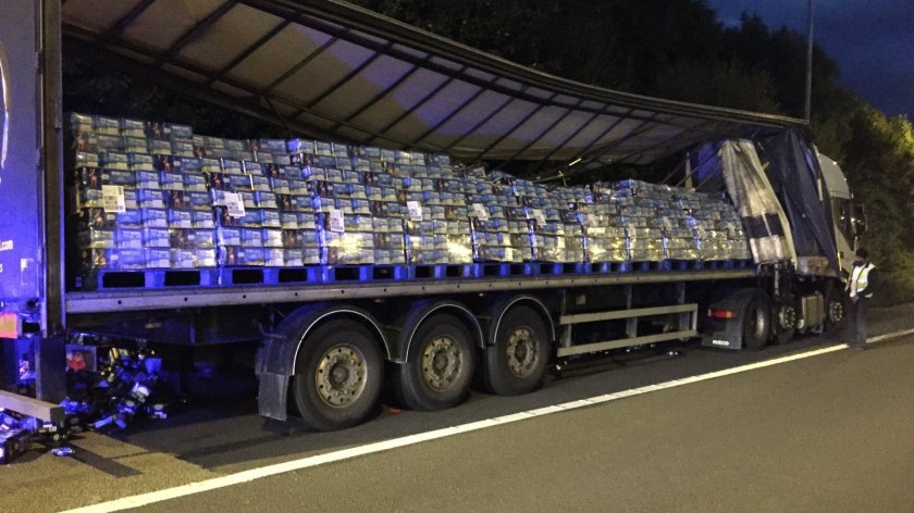 Загруженная фура