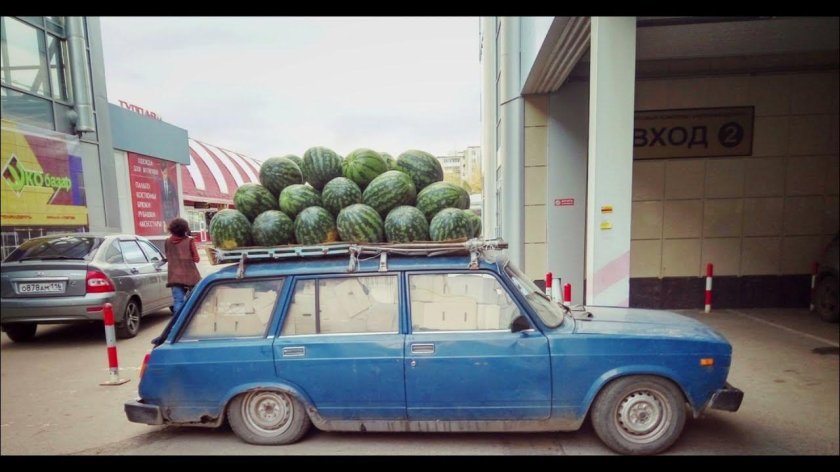 ВАЗ 2104 на арбузах